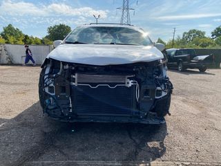 2020 Chrysler Pacifica 35th Anniversary Touring L - Exterior Front Center Image